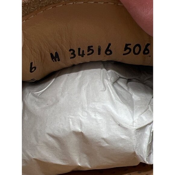 G.H. Bass Womens Size 6M Hairy Suede Lug Sole Moc Toe Shoes In Tan - Picture 9 of 12